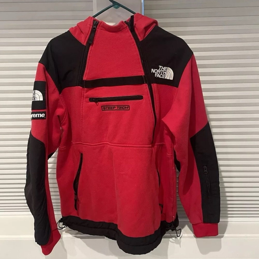 Supreme The North Face Steep Tech Hooded Sweatshirt